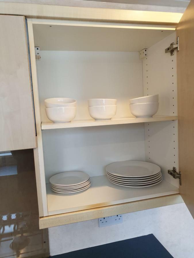 Birtley'S Diamond 3 Bed Apt, Sleeps 6 Guests 버틀리 외부 사진