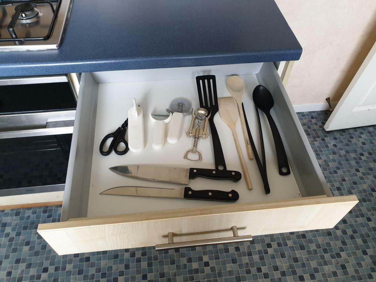 Birtley'S Diamond 3 Bed Apt, Sleeps 6 Guests 버틀리 외부 사진